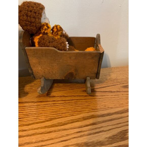 SET of 2 VTG Antique All Bisque Dolls 8in Crochet Bonnet Handmade Crib Glass Eye - Picture 14 of 16